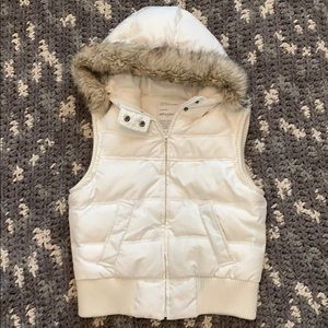 Aeropostale’s Puffer Vest